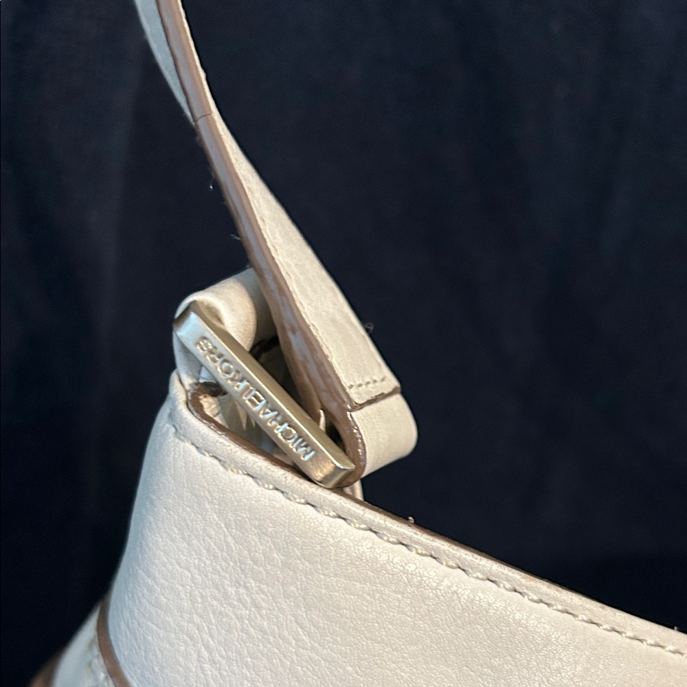 Michael Kors Cream Leather Shoulder Bag with Buckles - Picture 5 of 13